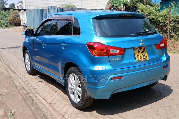 Mitsubishi RVR 2010 Blue