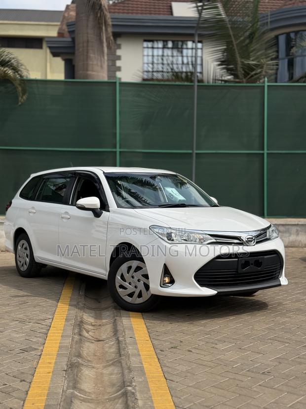 Toyota Corolla Fielder 1.5 Petrol FWD 2019 White