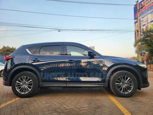 Mazda CX-5 2019 Blue