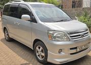 Toyota Noah 2006 Silver for sale
