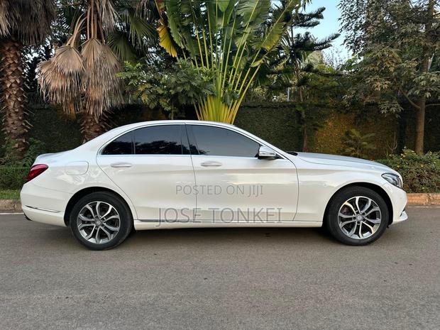 Mercedes-Benz C180 2015 White