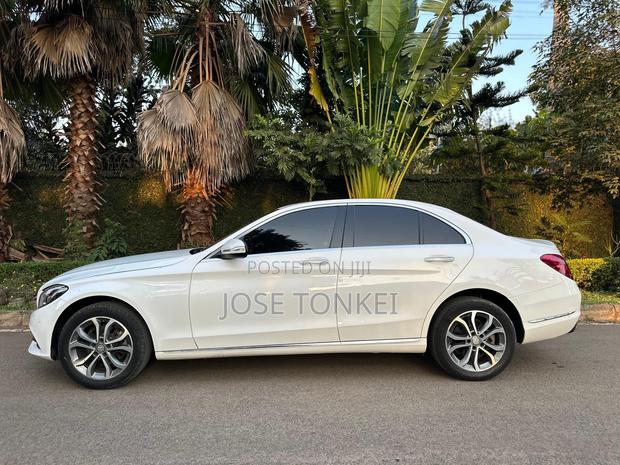 Mercedes-Benz C180 2015 White