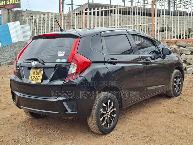 Honda Fit 2016 Black