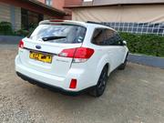 Subaru Outback 2013 White for sale