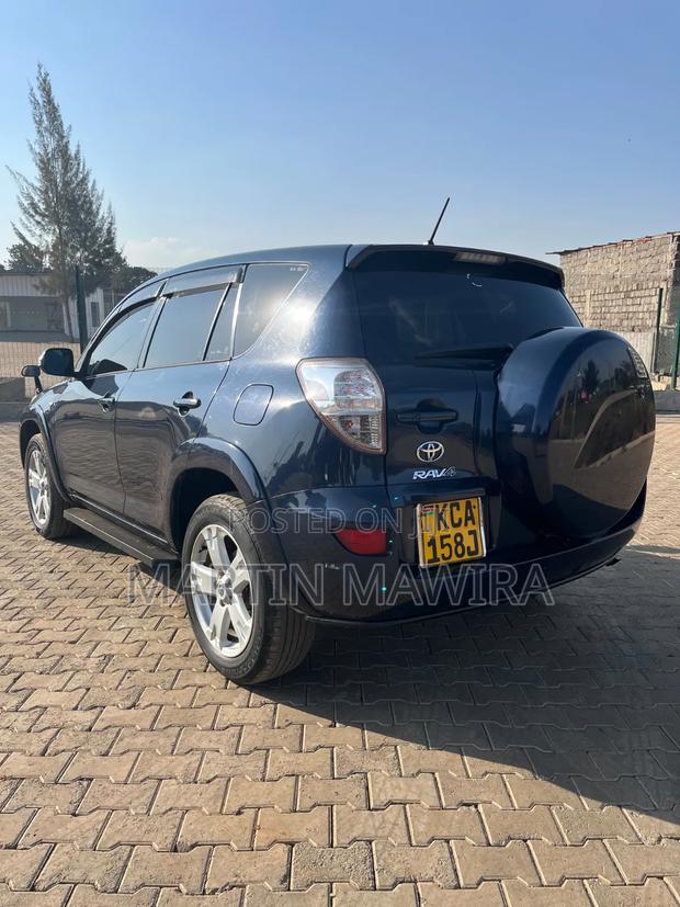 Toyota RAV4 2008 Blue