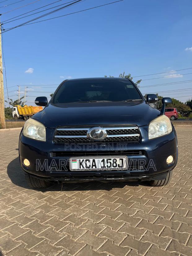 Toyota RAV4 2008 Blue