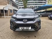 Toyota Fortuner 2016 Gray for sale