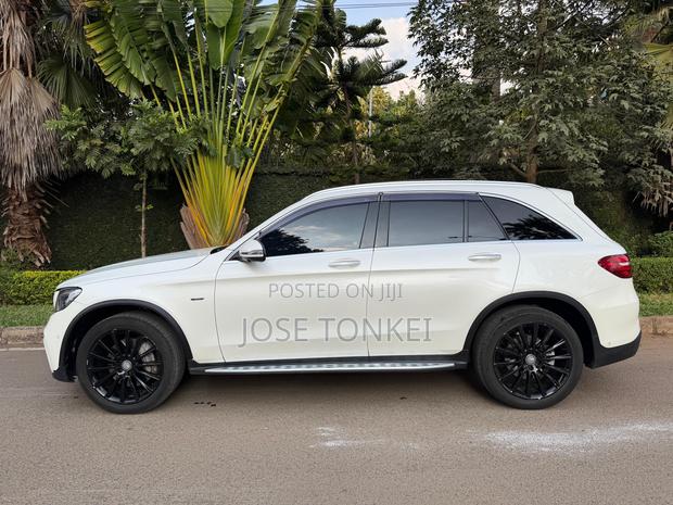 Mercedes-Benz GLC-Class 2016 White