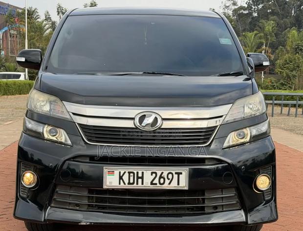 Toyota Vellfire 2014 Black