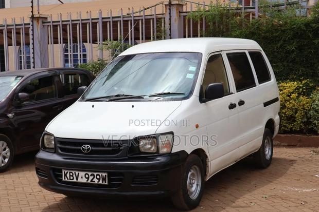 Toyota TownAce 2006 White