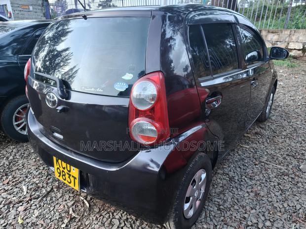 Toyota Passo 2012 Purple