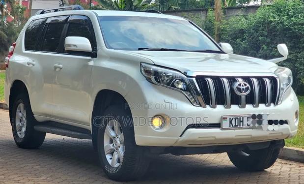 Toyota Land Cruiser Prado 2014 White