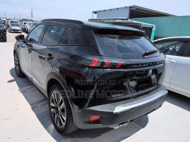 Peugeot 2008 1.2 PureTech (130 Hp) 2021 Black