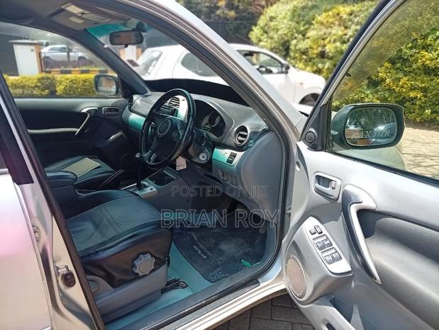Toyota RAV4 2002 Silver