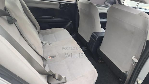 Toyota Axio 2014 Silver