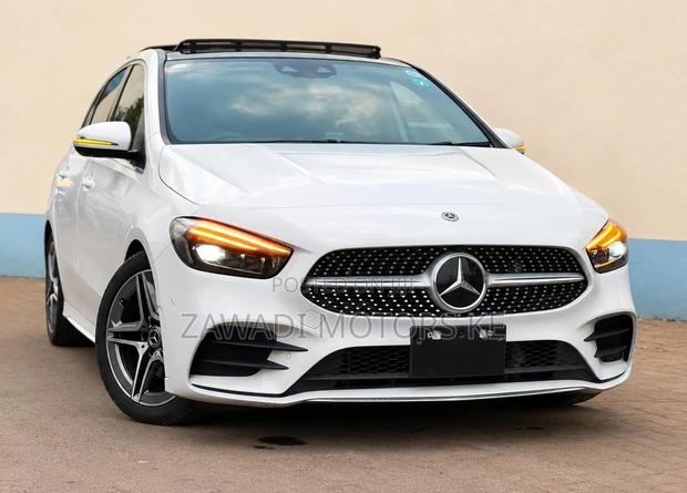 Mercedes-Benz A-Class 2019 White