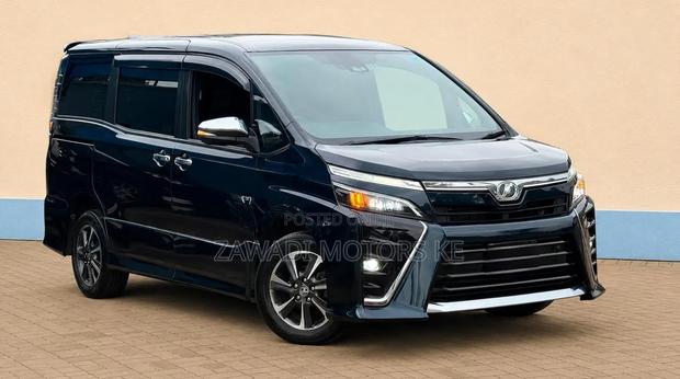 Toyota Voxy V 2WD 7-Seater 2019 Black