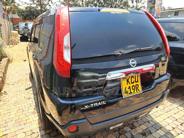Nissan X-Trail 2012 Black