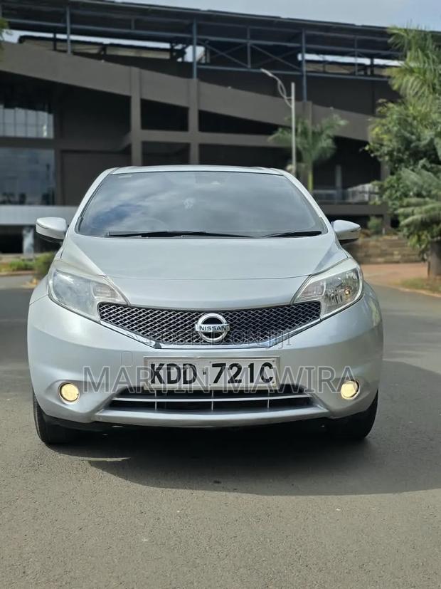 Nissan Note 2014 Silver