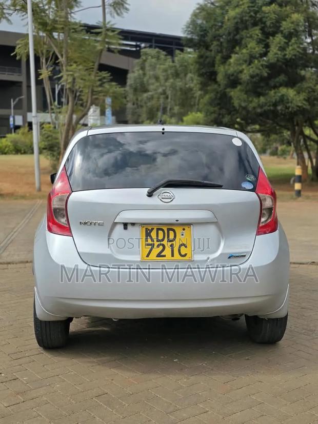 Nissan Note 2014 Silver