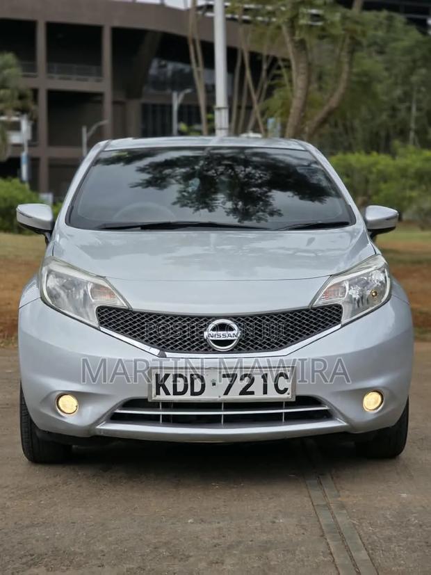 Nissan Note 2014 Silver