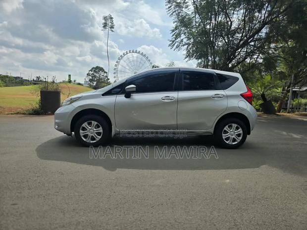 Nissan Note 2014 Silver