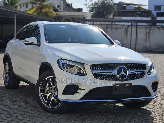 Mercedes-Benz GLC-Class 2019 White
