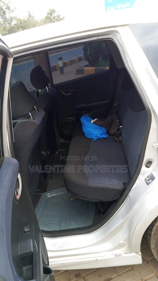 Honda Fit 2011 Silver