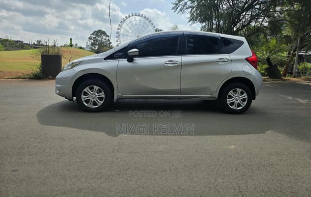 Nissan Note 2014 Silver