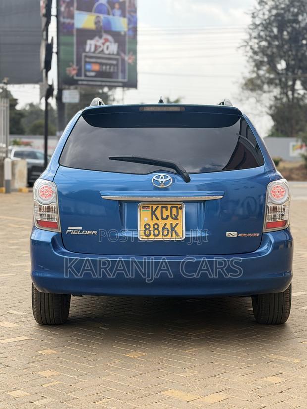 Toyota Corolla Fielder 1.5 Petrol FWD 2011 Blue