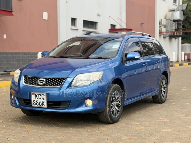 Toyota Corolla Fielder 1.5 Petrol FWD 2011 Blue