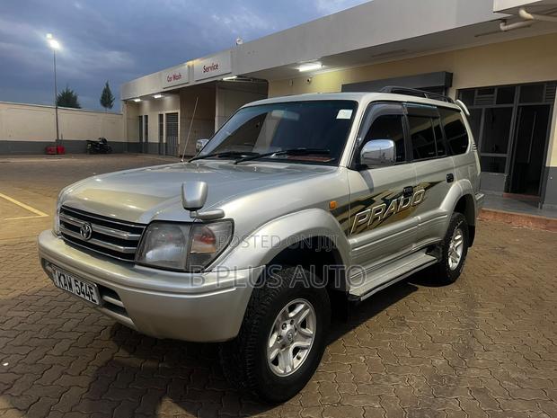 Toyota Land Cruiser Prado 2003 Silver