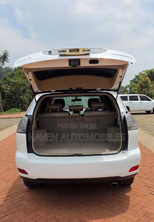 Toyota Harrier 2008 White