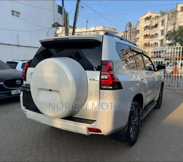 Toyota Land Cruiser Prado 2019 Pearl