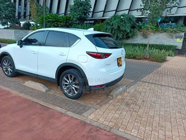 Mazda CX-5 2018 White