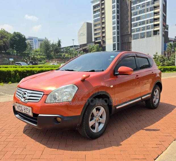 Nissan Dualis 2009 Orange