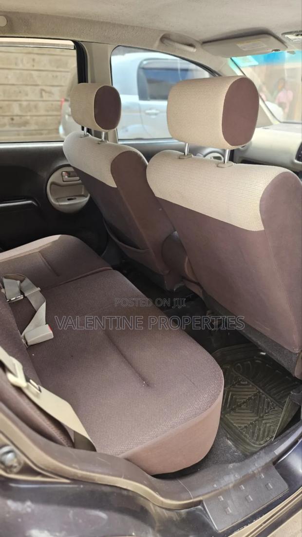 Toyota Passo 2011 Black