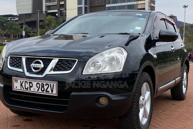 Nissan Dualis 2011 Black