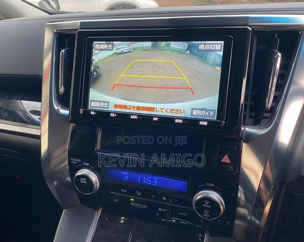 Toyota Vellfire 2019 White