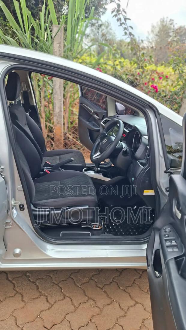 Honda Fit 2014 Silver
