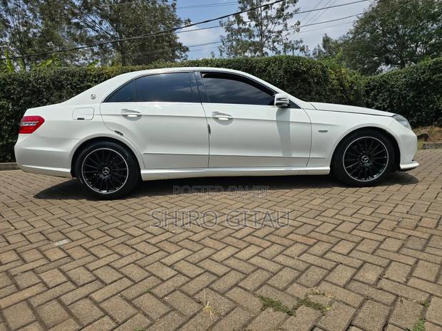 Mercedes-Benz E250 2013 White