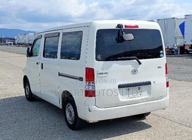 Toyota TownAce 2020 Off white