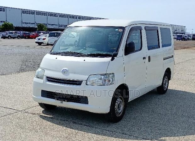 Toyota TownAce 2020 Off white