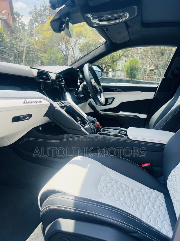 Lamborghini Urus Base 4dr AWD 2020 White