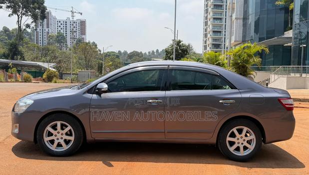 Toyota Premio 2014 Gray