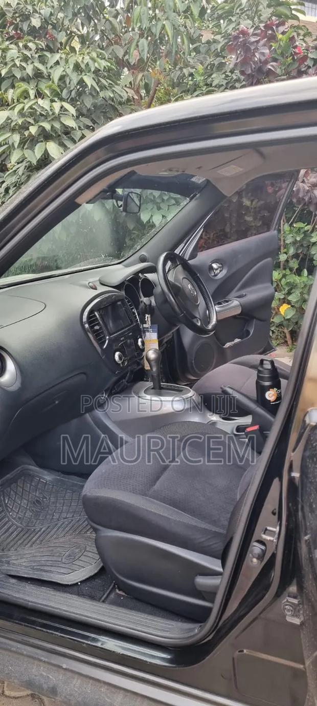 Nissan Juke 2012 Black