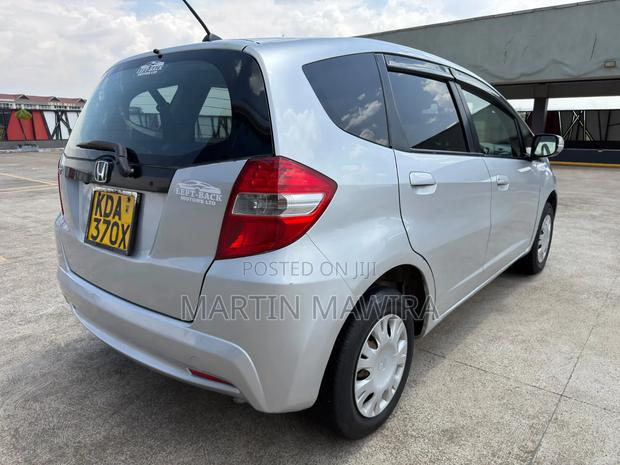 Honda Fit 2013 Silver