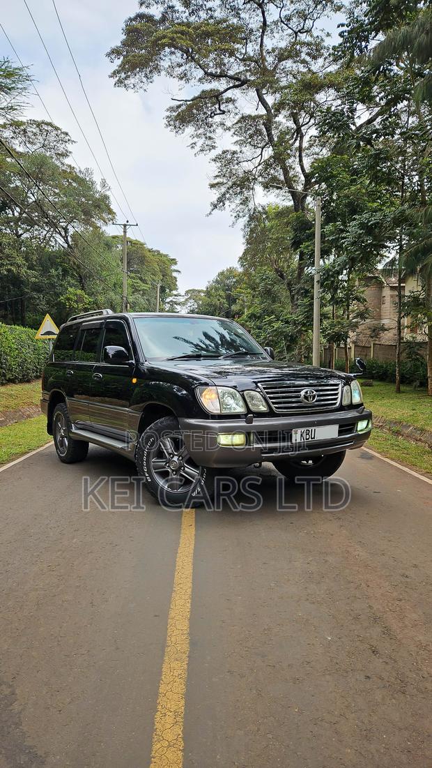 Toyota Land Cruiser 100 4.7 Executive 2006 Black