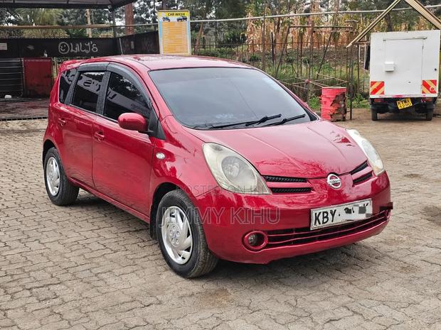 Nissan Note 2007 Red