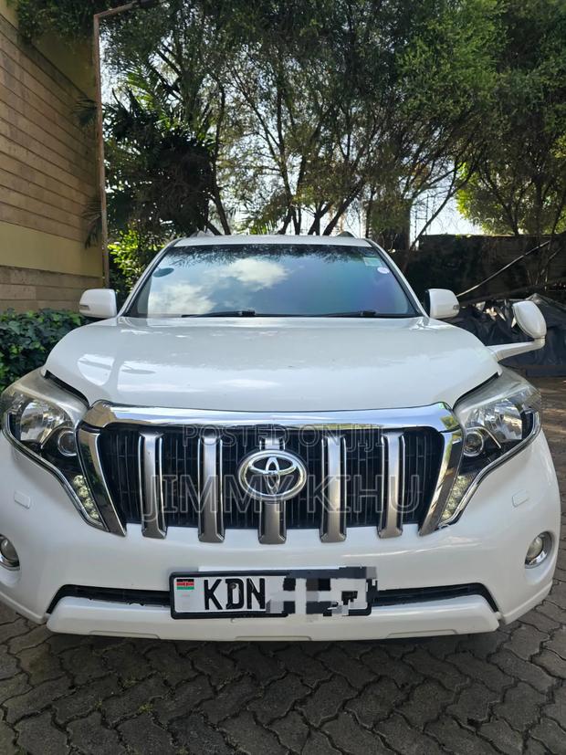 Toyota Land Cruiser Prado 2016 White